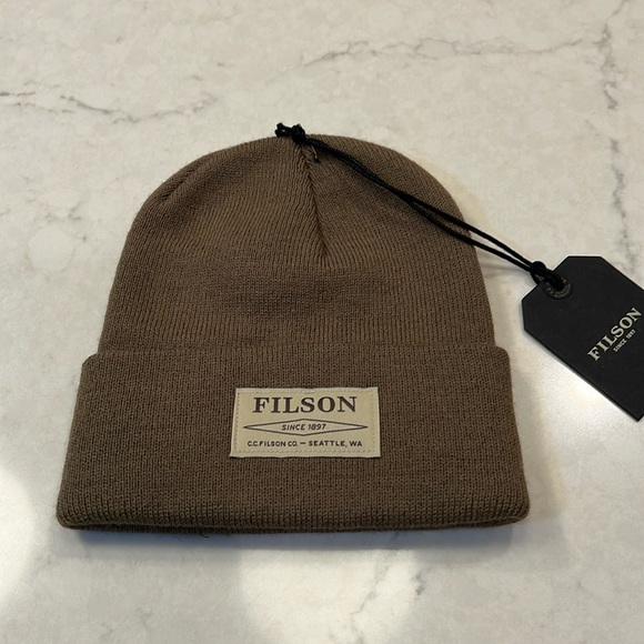 Filson Other - Filson NWT Ballard Watch Cap beanie dark mushroom color